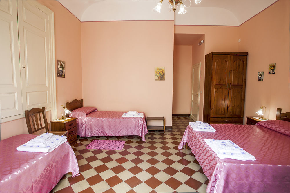 Siciliaetnamare Bed & Breakfast Riposto Eksteriør bilde