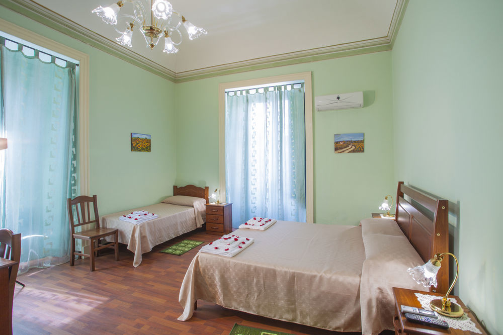 Siciliaetnamare Bed & Breakfast Riposto Eksteriør bilde