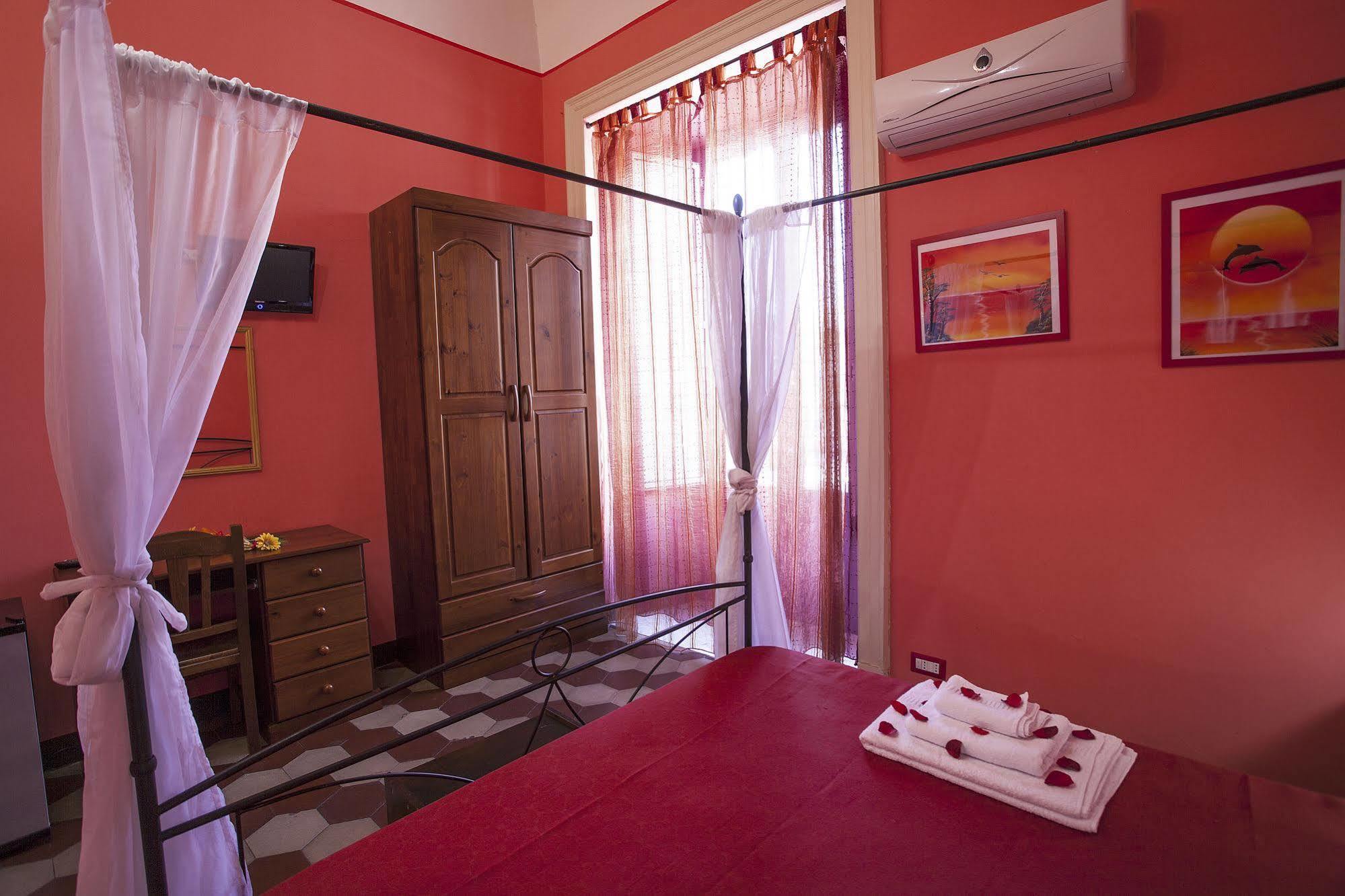 Siciliaetnamare Bed & Breakfast Riposto Eksteriør bilde